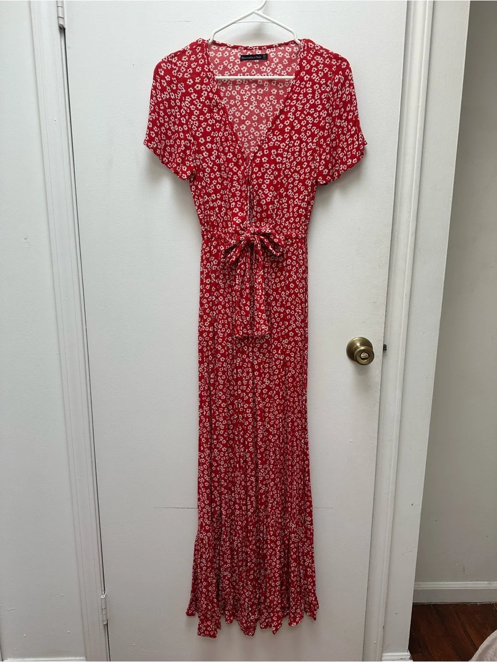 Abercrombie & Fitch Red Floral Tie-Waist Maxi Dress